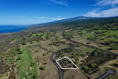 Hokulia, lot 252 offers an excellent, private  quiet location to on Club At Hokulia in Hawaii - for sale on GolfHomes.com, golf home, golf lot