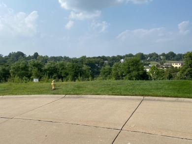 New reduced lot prices!! Close to downtown, the airport and on Highland Country Club in Kentucky - for sale on GolfHomes.com, golf home, golf lot