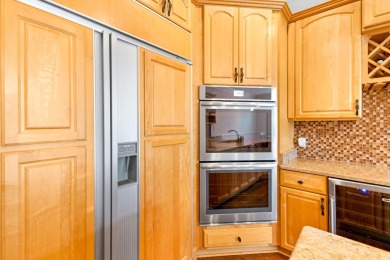 Stunning Golf Course Home in Prestigious Indian Bayou.
Welcome on Indian Bayou Golf and Country Club in Florida - for sale on GolfHomes.com, golf home, golf lot