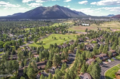 Welcome to your mountain hideaway, a low-maint, high-vibe 1BR on Continental Country Club in Arizona - for sale on GolfHomes.com, golf home, golf lot