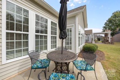 Come see this highly sought after Surrey Crest Model with on Carolina Lakes Golf Club, LLC in South Carolina - for sale on GolfHomes.com, golf home, golf lot