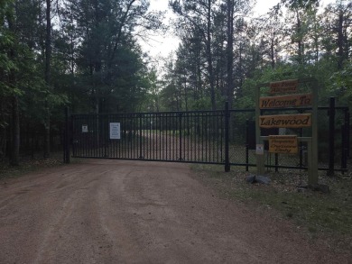 Gorgeous Log Cabin in highly desired location.  Deeded Access to on Northern Bay Golf Resort and Marina in Wisconsin - for sale on GolfHomes.com, golf home, golf lot