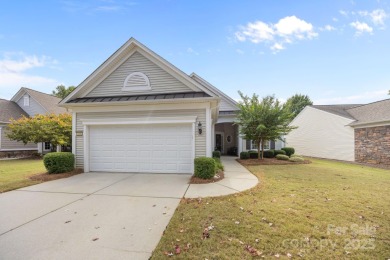 Come see this highly sought after Surrey Crest Model with on Carolina Lakes Golf Club, LLC in South Carolina - for sale on GolfHomes.com, golf home, golf lot