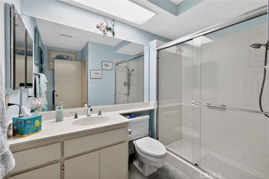 Desirable 2 bedroom, 2 bathroom ground-floor end-unit condo on Desert Falls Country Club in California - for sale on GolfHomes.com, golf home, golf lot