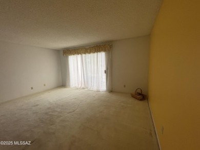 Discover this charming 2 bedroom, 2 bathroom home in the on Omni Tucson National Golf Resort and Spa - Sonoran in Arizona - for sale on GolfHomes.com, golf home, golf lot