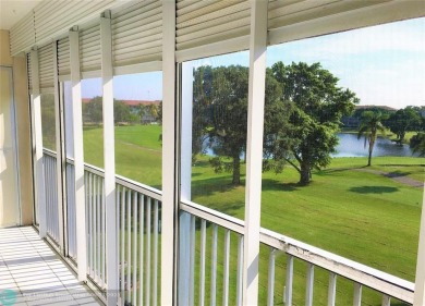 LOOK NO FURTHER! CAN BE RENTED RIGHT AWAY. THIS VERY CLEAN TOP on Flamingo Lakes Country Club in Florida - for sale on GolfHomes.com, golf home, golf lot