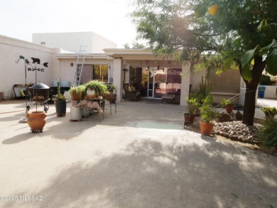Discover this charming 2 bedroom, 2 bathroom home in the on Omni Tucson National Golf Resort and Spa - Sonoran in Arizona - for sale on GolfHomes.com, golf home, golf lot