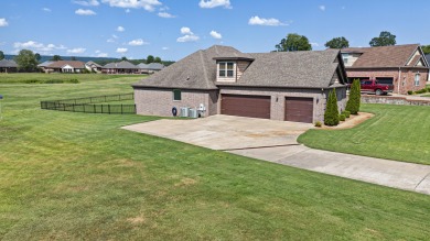 Welcome to your dream home! This stunning 4-bedroom, 2-bathroom on Chamberlyne Country Club in Arkansas - for sale on GolfHomes.com, golf home, golf lot