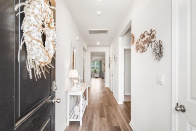 Welcome to this beautifully maintained 4BR/2BA Cali plan by D.R on Arrowhead Country Club in South Carolina - for sale on GolfHomes.com, golf home, golf lot