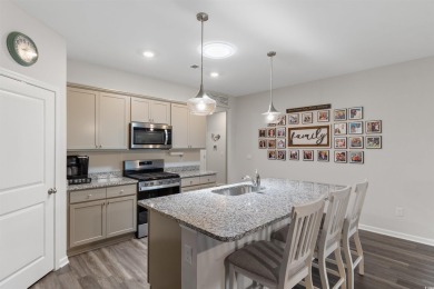 Welcome to this beautifully maintained 4BR/2BA Cali plan by D.R on Arrowhead Country Club in South Carolina - for sale on GolfHomes.com, golf home, golf lot
