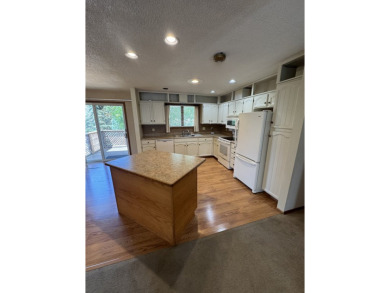 This well-kept split-level home in Winner, SD offers 1,044 sq ft on Winner Country Club in South Dakota - for sale on GolfHomes.com, golf home, golf lot