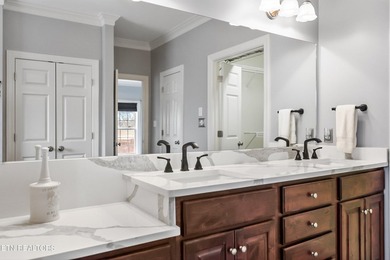 Handsome all-brick, golf course lot, single-level living plus a on Green Meadow Country Club in Tennessee - for sale on GolfHomes.com, golf home, golf lot