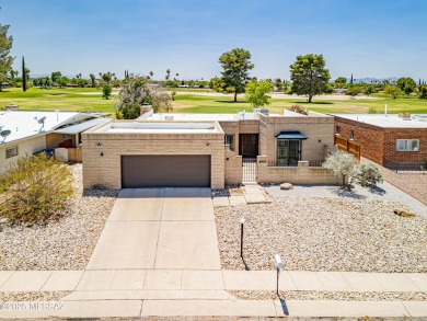 Beautiful and updated 3 bedroom, 2 bathroom, 2 car garage on Rolling Hills Golf Course in Arizona - for sale on GolfHomes.com, golf home, golf lot