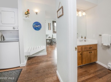 Charming 2-bedroom, 3-bathroom condo offers the perfect blend of on Eagle Vail Golf Course in Colorado - for sale on GolfHomes.com, golf home, golf lot