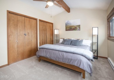 Charming 2-bedroom, 3-bathroom condo offers the perfect blend of on Eagle Vail Golf Course in Colorado - for sale on GolfHomes.com, golf home, golf lot