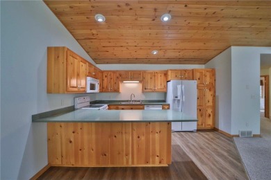 Don't miss this Beautiful, two bed, two bath Breezy Point on Breezy Point Golf Course Resort in Minnesota - for sale on GolfHomes.com, golf home, golf lot