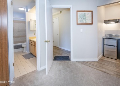 Charming 2-bedroom, 3-bathroom condo offers the perfect blend of on Eagle Vail Golf Course in Colorado - for sale on GolfHomes.com, golf home, golf lot