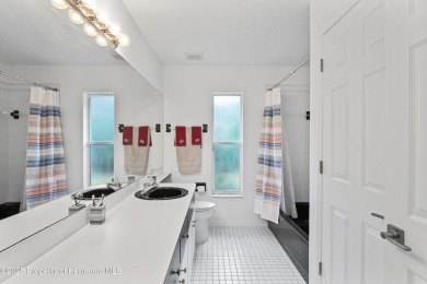 **Price improvement!**This remarkable 4-Bedroom home is spacious on Glen Lakes Country Club in Florida - for sale on GolfHomes.com, golf home, golf lot