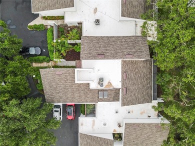 Come experience the best of Carrollwood living! This spacious on Carrollwood Country Club in Florida - for sale on GolfHomes.com, golf home, golf lot