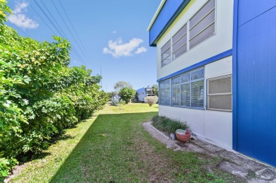 Stunning 2-Bedroom, 2-Bathroom Condo in Kings Point, Delray on Kings Point Golf -Flanders Way in Florida - for sale on GolfHomes.com, golf home, golf lot