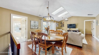 Turn key and ready to go! Beautifully updated end-unit townhome on Raintree Golf Course in New Jersey - for sale on GolfHomes.com, golf home, golf lot