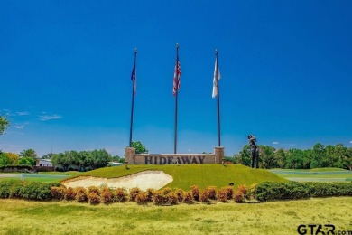 Welcome to this charming 2-bedroom, 2-bathroom home nestled in on Hide-A-Way Lake Golf Course in Texas - for sale on GolfHomes.com, golf home, golf lot
