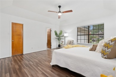 It's a rare treat to find a spacious single level home in on Northshore Country Club in Texas - for sale on GolfHomes.com, golf home, golf lot