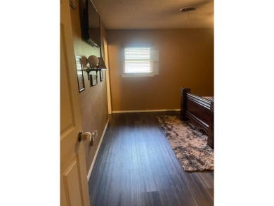 Welcome to this charming 3-bedroom, 2-bath home located in the on Sunset Hills Golf Course in Oklahoma - for sale on GolfHomes.com, golf home, golf lot