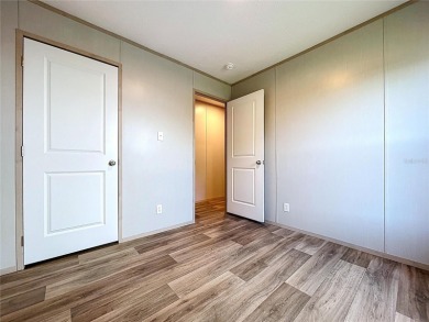 One or more photo(s) has been virtually staged. Welcome to on Brookridge Country Club in Florida - for sale on GolfHomes.com, golf home, golf lot