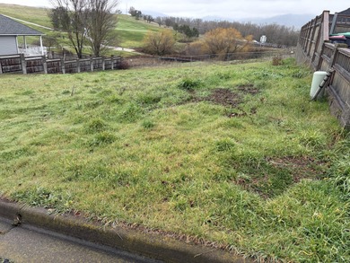Fantastic Opportunity in East Medford! A large building lot in on  in Oregon - for sale on GolfHomes.com, golf home, golf lot