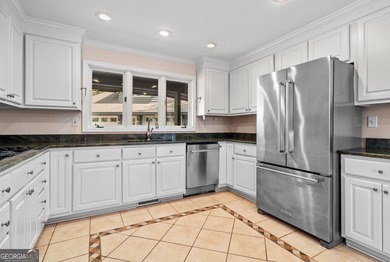 OVER 550 FEET OF SHORELINE! This is a fabulous opportunity to on Big Canoe Golf Club - Cherokee in Georgia - for sale on GolfHomes.com, golf home, golf lot