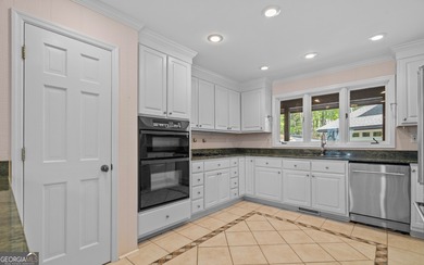 OVER 550 FEET OF SHORELINE! This is a fabulous opportunity to on Big Canoe Golf Club - Cherokee in Georgia - for sale on GolfHomes.com, golf home, golf lot