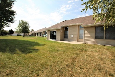 This *Zero-Entry* (no steps) ranch townhome is located on a on Briarwood Club of Ankeny in Iowa - for sale on GolfHomes.com, golf home, golf lot