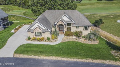 Golf course views, sun-filled rooms, and a massive 23x43 4-car on Tellico Village -The Links At Kahite Golf Course in Tennessee - for sale on GolfHomes.com, golf home, golf lot