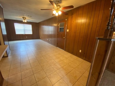 * Charming 3 Bedroom Home Near Country Club*    Welcome to this on Lubbock Country Club in Texas - for sale on GolfHomes.com, golf home, golf lot