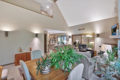 NEW ROOF and motivated sellers in Keowee Key!!! Bargain price on Keowee Key Golf and Country Club in South Carolina - for sale on GolfHomes.com, golf home, golf lot