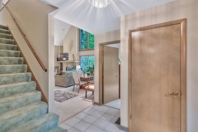 NEW ROOF and motivated sellers in Keowee Key!!! Bargain price on Keowee Key Golf and Country Club in South Carolina - for sale on GolfHomes.com, golf home, golf lot