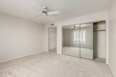 Charming and Spacious Zuni Model in the heart of Sun Lakes!

 on Cottonwood Country Club in Arizona - for sale on GolfHomes.com, golf home, golf lot