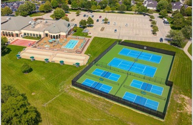 Lovely, cared for ranch townhome located in prestigious 55+ on The Links at Carillon in Illinois - for sale on GolfHomes.com, golf home, golf lot