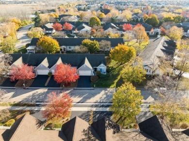 Lovely, cared for ranch townhome located in prestigious 55+ on The Links at Carillon in Illinois - for sale on GolfHomes.com, golf home, golf lot