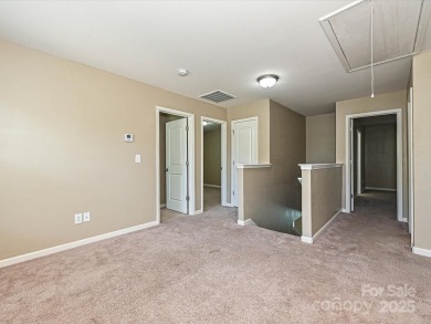 Great home located on a quiet cul-de-sac street! This lovely on Challenger 3 Golf Club in North Carolina - for sale on GolfHomes.com, golf home, golf lot