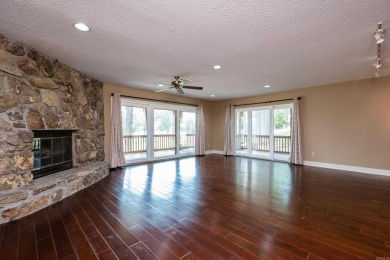 Stunning property on Maumelle Country Club golf course! This on Maumelle Golf and Country Club in Arkansas - for sale on GolfHomes.com, golf home, golf lot
