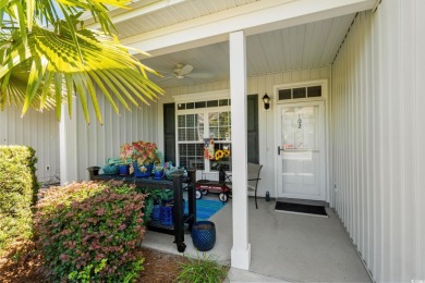 This rare all one-level townhouse offers 3 bedrooms, 2 full on Blackmoor Golf Club in South Carolina - for sale on GolfHomes.com, golf home, golf lot