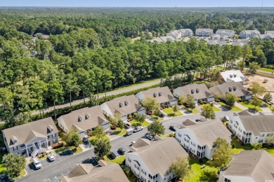 This rare all one-level townhouse offers 3 bedrooms, 2 full on Blackmoor Golf Club in South Carolina - for sale on GolfHomes.com, golf home, golf lot