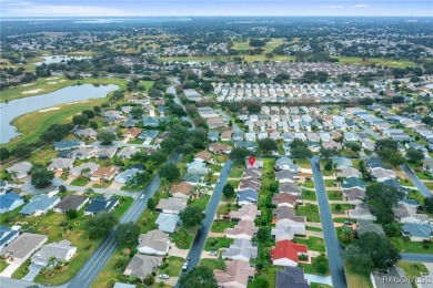 Welcome to The Villages Lifestyle! Roof 2019, NO BOND, Seller is on Glenview Championship Golf and Country Club in Florida - for sale on GolfHomes.com, golf home, golf lot