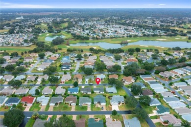 Welcome to The Villages Lifestyle! Roof 2019, NO BOND, Seller is on Glenview Championship Golf and Country Club in Florida - for sale on GolfHomes.com, golf home, golf lot