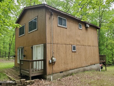 WALK TO LAKE, POOL & BEACH!!  Privately set home in Fawn Lake on Forest Lake Club in Pennsylvania - for sale on GolfHomes.com, golf home, golf lot