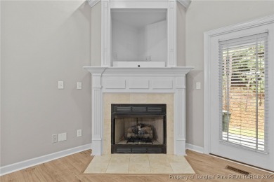 Beautiful Townhome in King's Grant II - Gated Golf Community! on Kings Grant Golf and Country Club in North Carolina - for sale on GolfHomes.com, golf home, golf lot