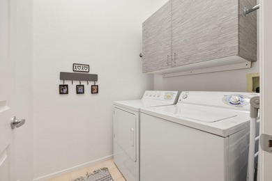 Enjoy EASY LIVING in this cute & cozy, IMPECCABLY maintained 2 on Heritage Palms Golf Club in California - for sale on GolfHomes.com, golf home, golf lot