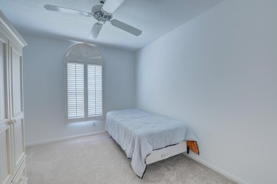 Great location in Boca Country Club-a non equity gated community on The Boca Country Club in Florida - for sale on GolfHomes.com, golf home, golf lot